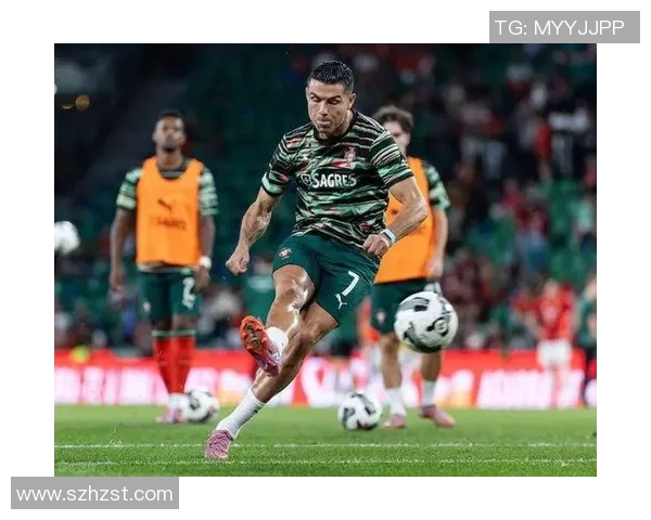 足球明星如何在绿茵场上逆天改命成就传奇人生