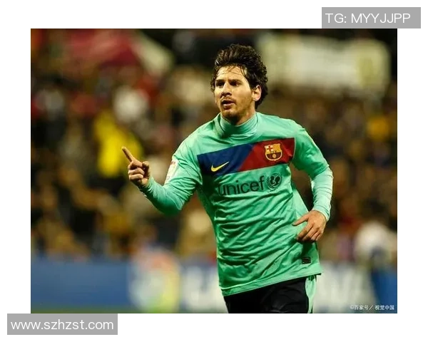 足球明星备忘录:探索绿茵场上的传奇故事与辉煌成就